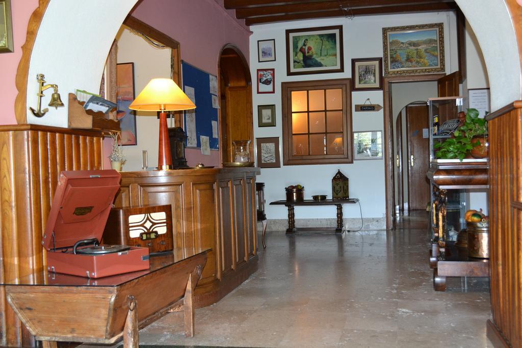Hostal De La Gloria Viladrau Eksteriør bilde