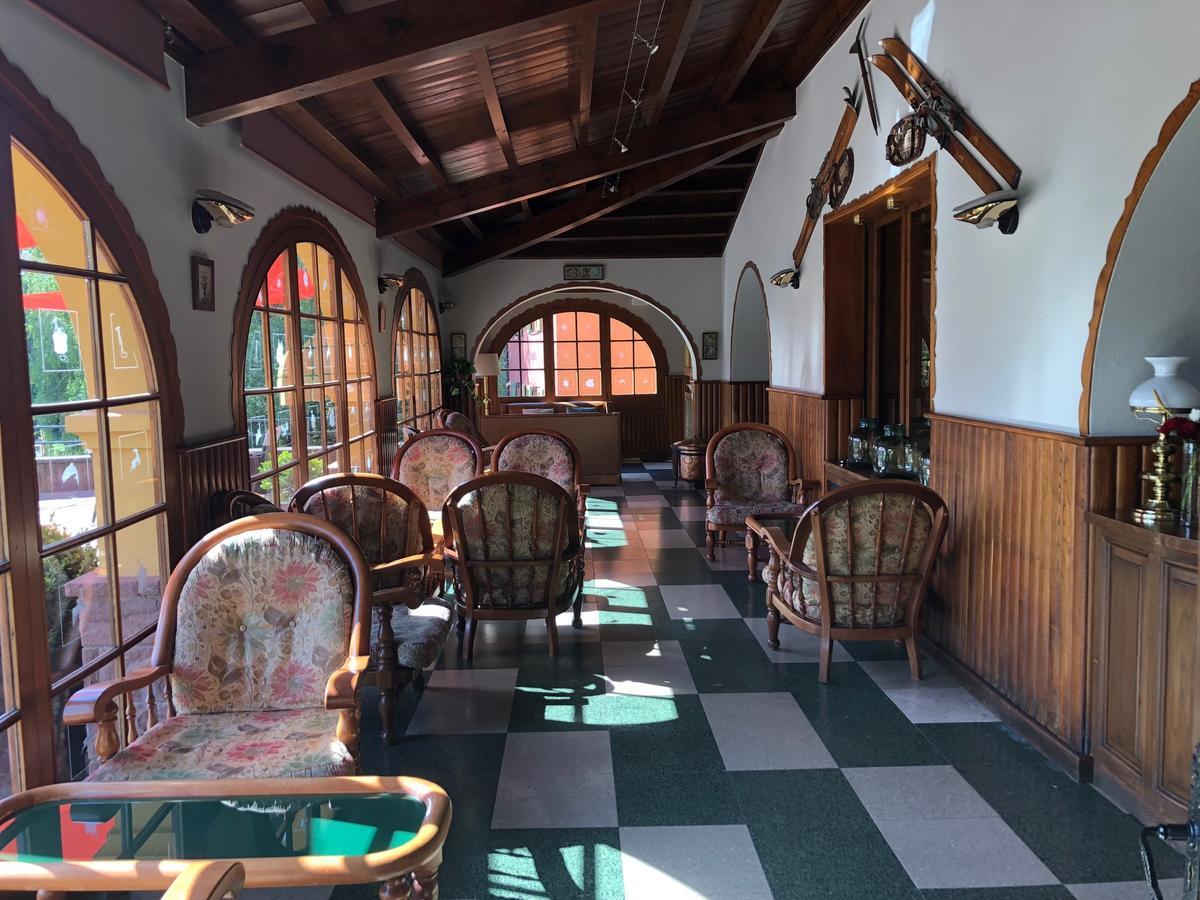 Hostal De La Gloria Viladrau Eksteriør bilde