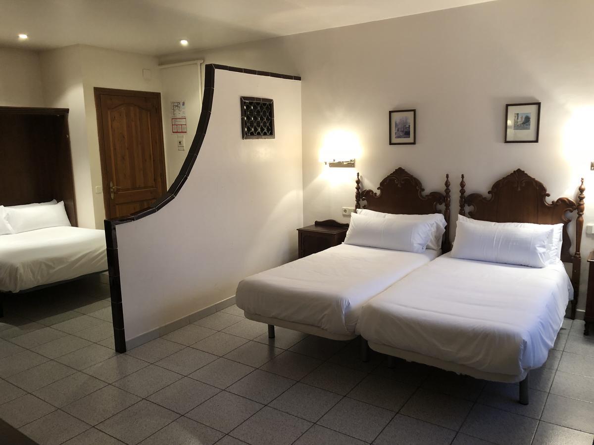 Hostal De La Gloria Viladrau Eksteriør bilde